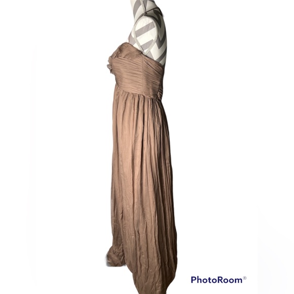 Woman’s Flowy Maxi Dress - Picture 4 of 6